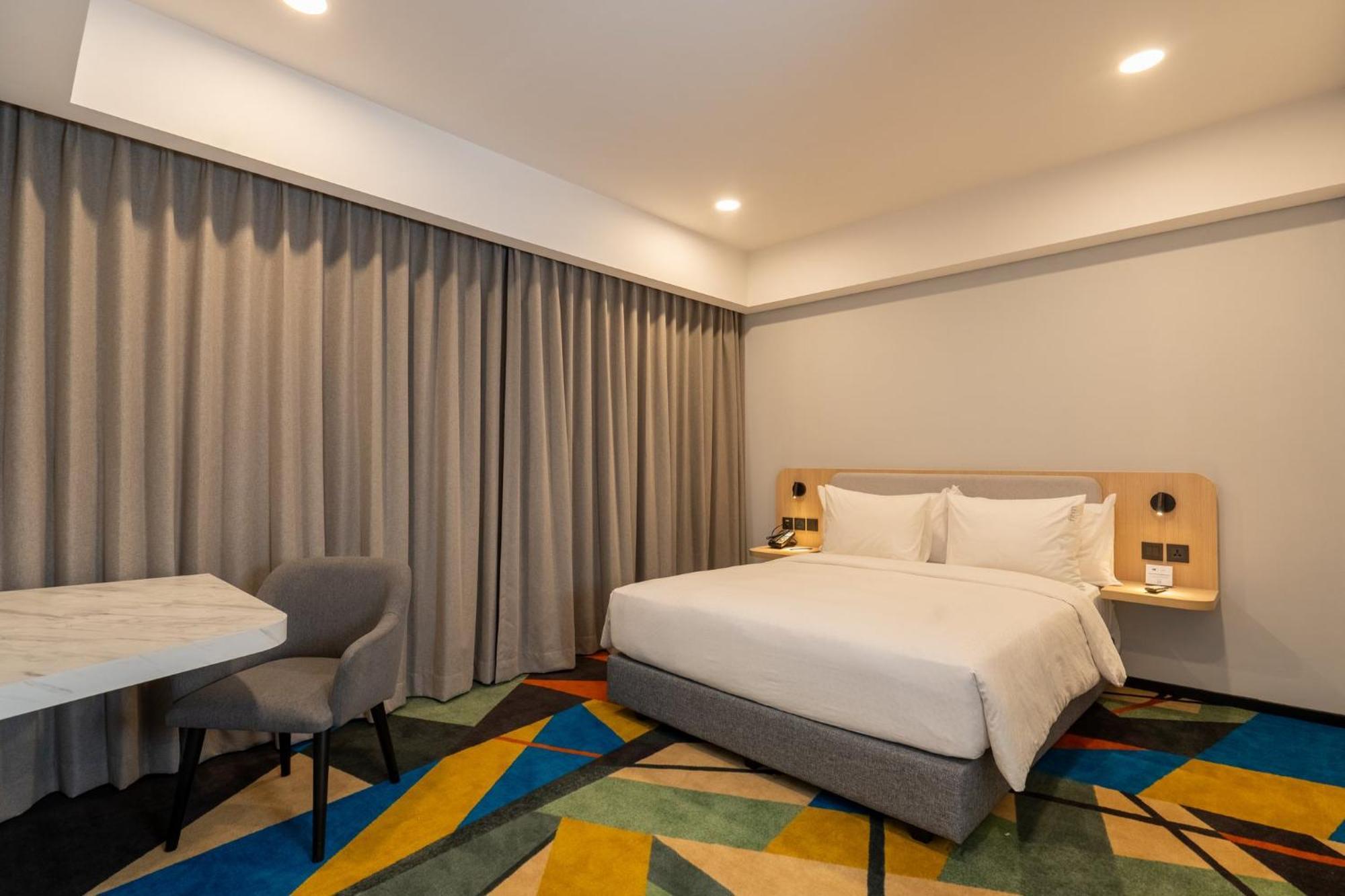 Express & By Ihg * Banjarmasin (South Kalimantan)
