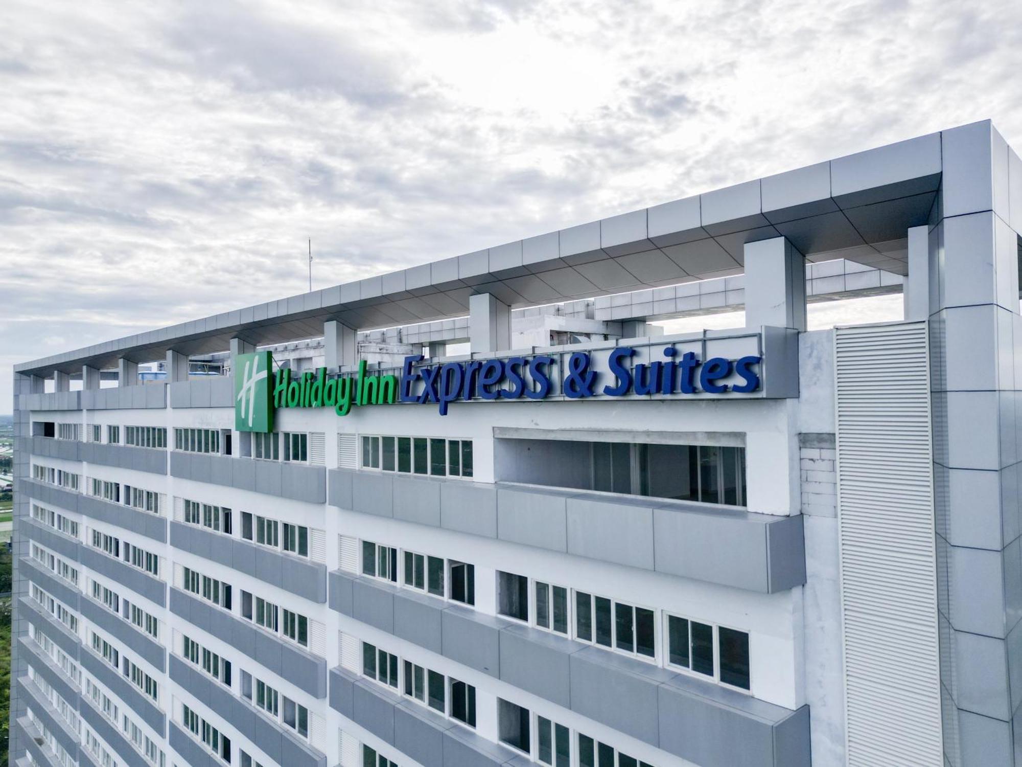 Express & By Ihg Hotel